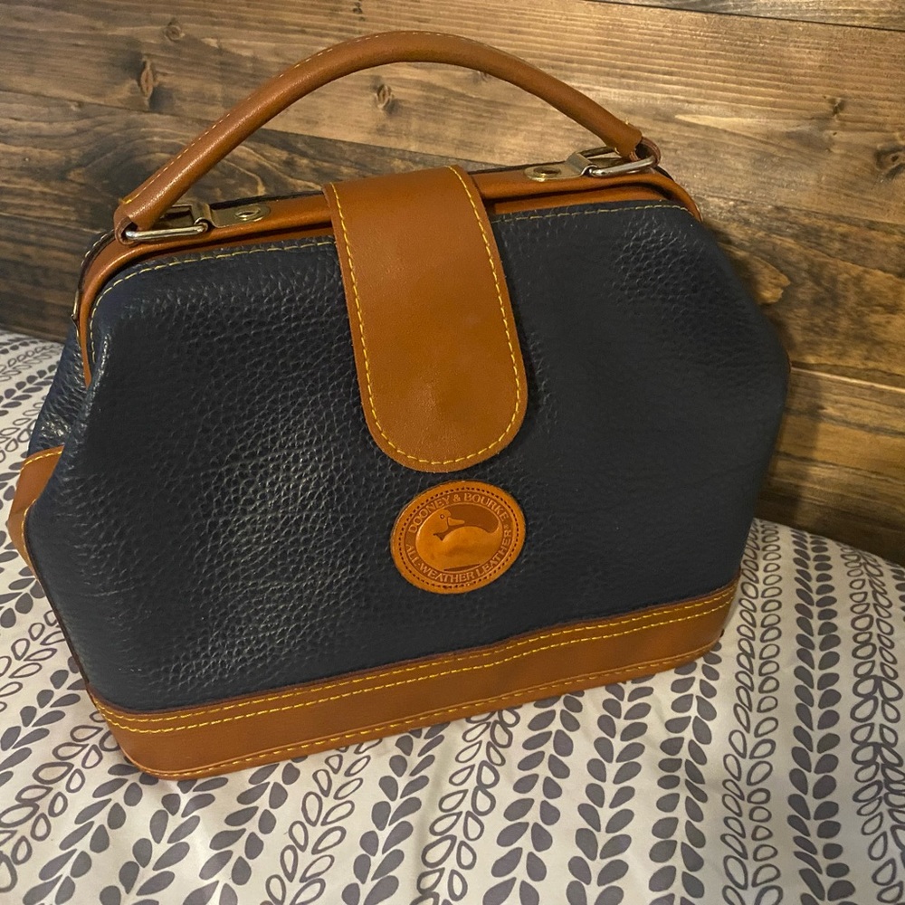 Downey and Burke navy purse